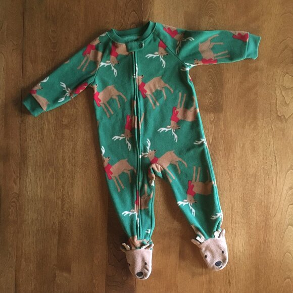 Carter's reindeer fleece pajamas 12m - Picture 1 of 8